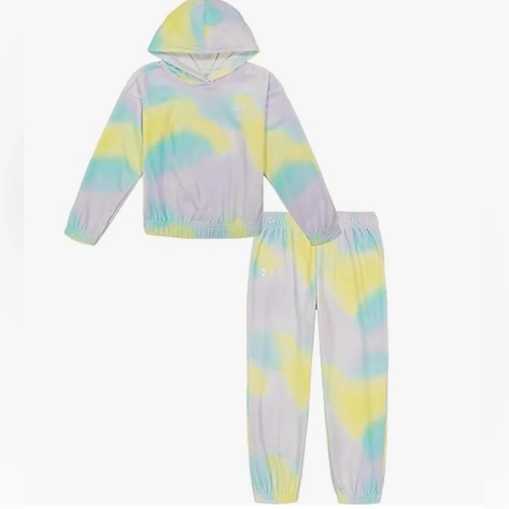 UA Little Girl Velour Outfit
